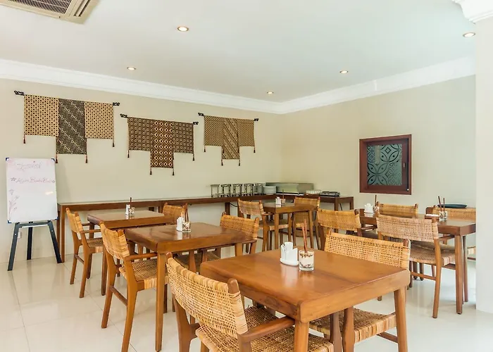 فندق Zen Premium Kunti Seminyak 4*
