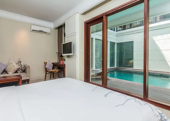 فندق Zen Premium Kunti Seminyak 4*