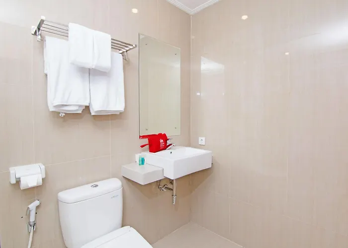 Zen Premium Kunti Seminyak 4*